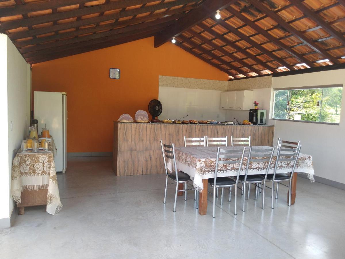 Sitio Pe Da Serra - Pousada Rural กาปีตอลิโอ ภายนอก รูปภาพ